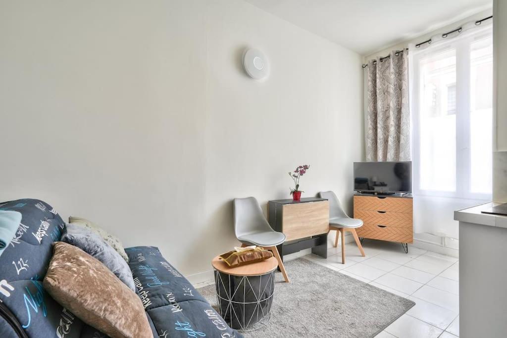 Magnificent Studio Near Paris Clichy Ngoại thất bức ảnh